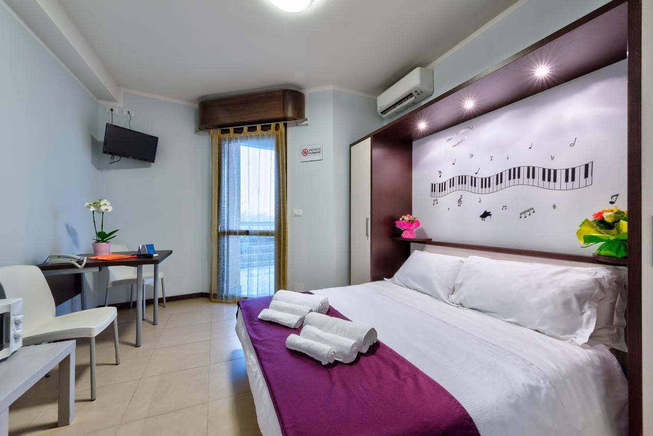 Beinasco Appartahotel מראה חיצוני תמונה